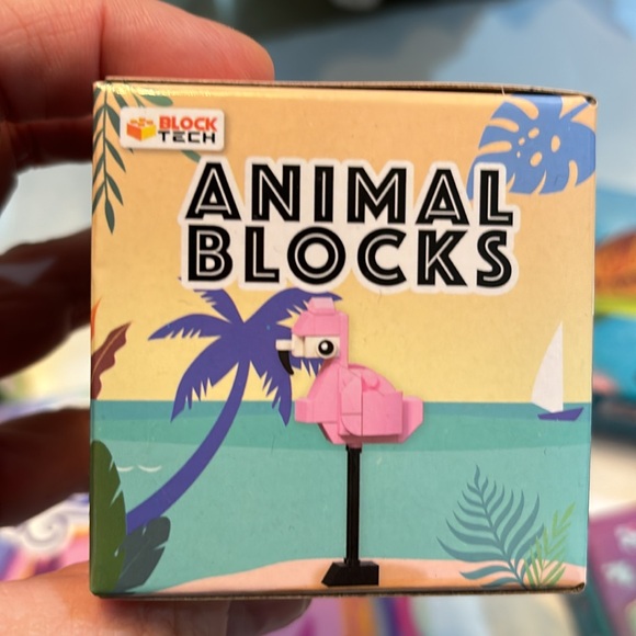 Puzzle lot of small puzzles flat and 3d ages vary 5-8 new nwt and sold as lot - Picture 8 of 9